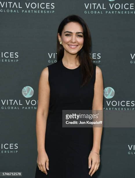 nazanin boniadi boobs|2,209 Nazanin Boniadi Photos & High Res Pictures .